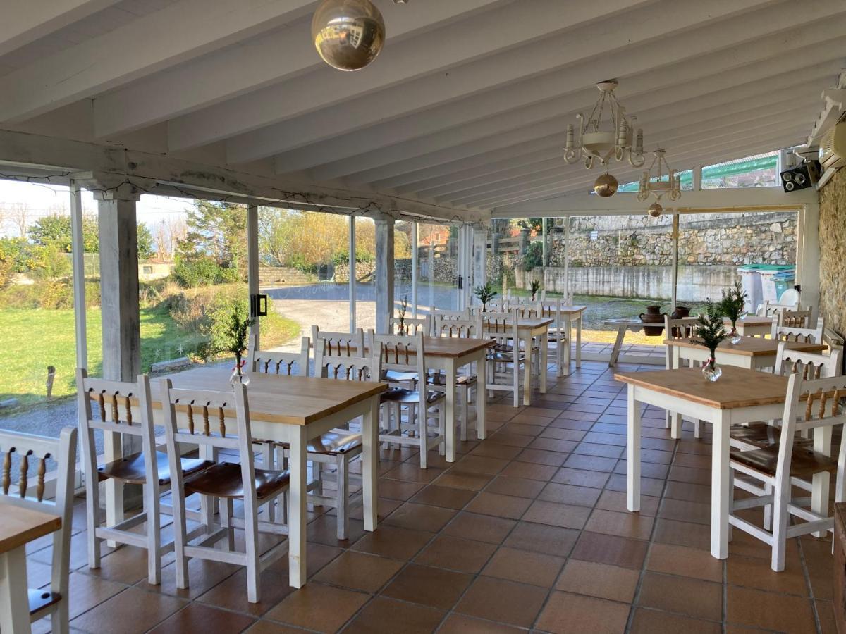 Posada Mellante Pechon Bagian luar foto