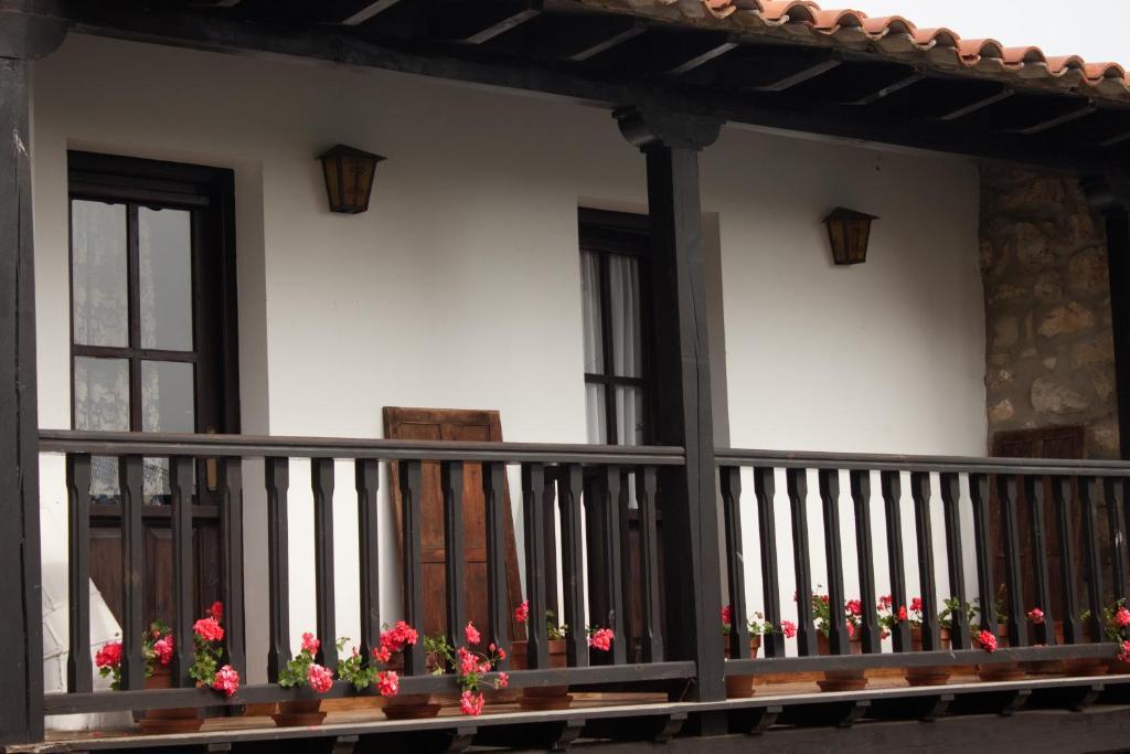 Posada Mellante Pechon Bagian luar foto
